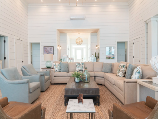 Luxurious Beachfront Villa in Little Exuma - 4-Bedroom Getaway